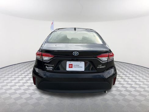 Certified 2024 Toyota Corolla LE image 15