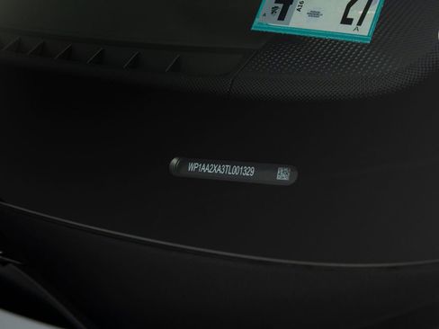 New 2026 Porsche Macan 4 Electric AWD/4WD image 45