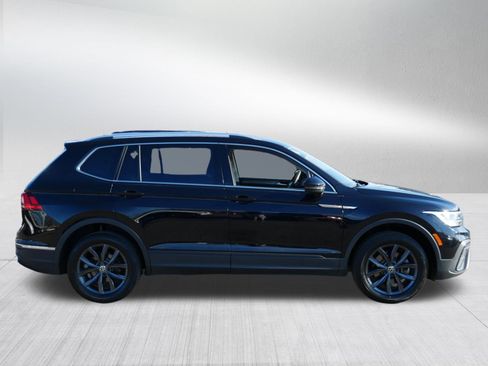 Used 2023 Volkswagen Tiguan SE AWD/4WD image 8