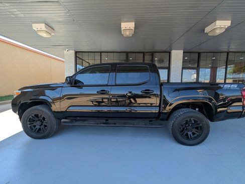 Used 2021 Toyota Tacoma SR5 image 2