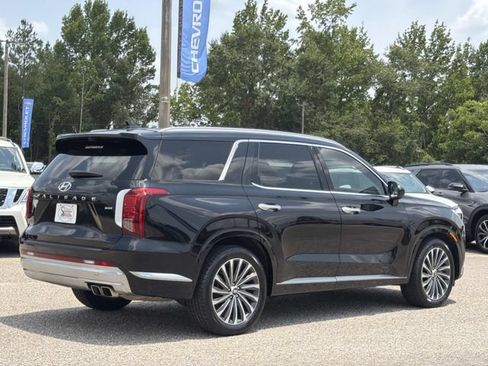 Used 2024 Hyundai Palisade Calligraphy AWD/4WD image 5