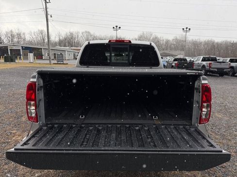 Used 2019 Nissan Frontier PRO-4X image 26