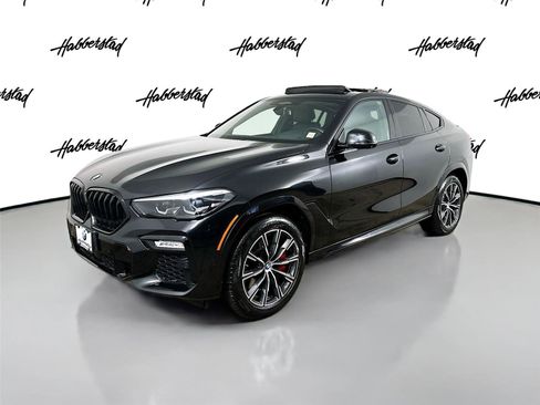 Used 2021 BMW X6 M50i image 1