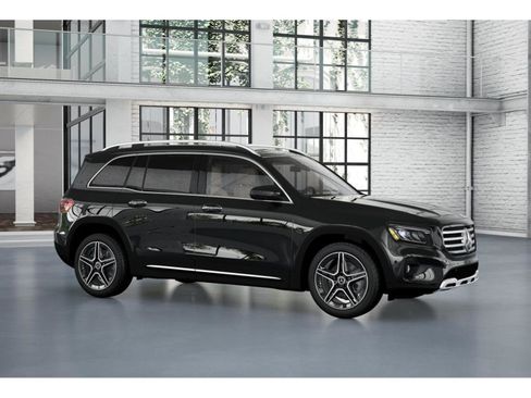 New 2026 Mercedes-Benz GLB 250 image 15