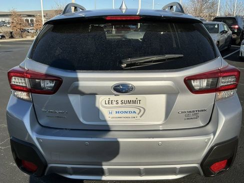 Used 2022 Subaru Crosstrek 2.5i Limited w/ Moonroof Package 2 image 4