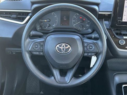 Certified 2024 Toyota Corolla LE image 34