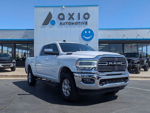 Used 2022 RAM 2500 Laramie AWD/4WD image 1