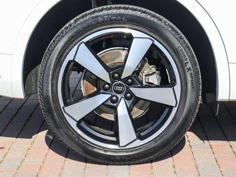 Used 2023 Audi Q5 2.0T Premium Plus AWD/4WD image 9