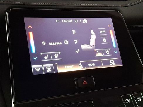 New 2026 INFINITI QX80 Luxe image 14