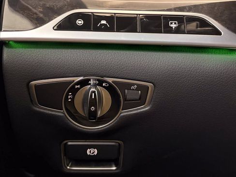 Used 2020 Mercedes-Benz S 450 Sedan image 29