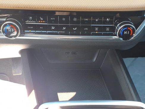 New 2026 Chevrolet Equinox ACTIV w/ Convenience Package III image 20