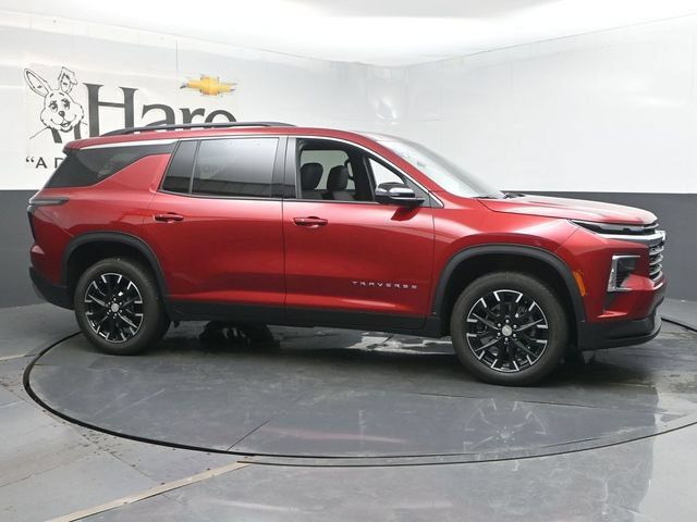 Certified 2025 Chevrolet Traverse LT w/ Sun and Wheel Package FWD image 53