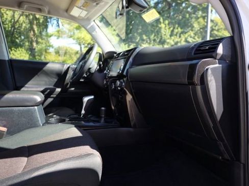 Used 2024 Toyota 4Runner TRD Off-Road image 39