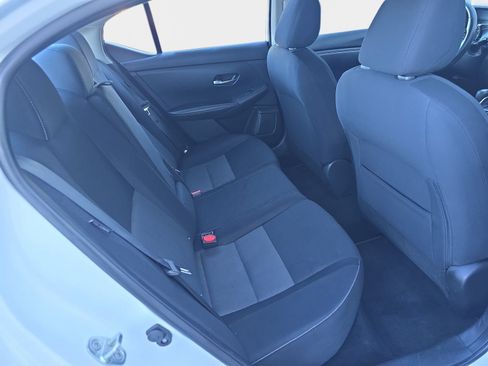 Used 2020 Nissan Sentra SV FWD image 13