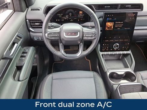 Used 2026 GMC Terrain AT4 AWD/4WD image 3
