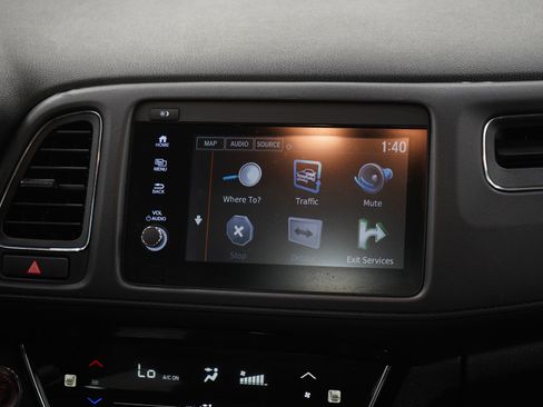 Used 2021 Honda HR-V Touring image 15