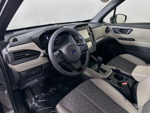 Certified 2025 Subaru Forester image 14