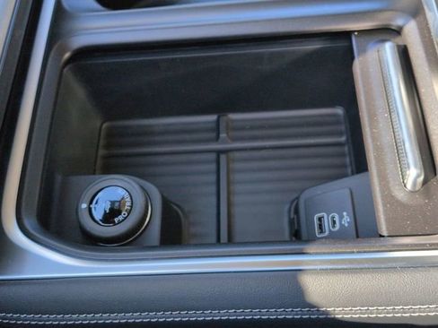 New 2026 Ford Expedition Max Platinum w/ Driver's Package image 25