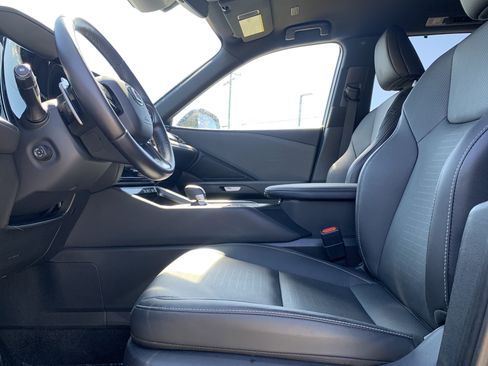 Used 2024 Lexus TX 350 AWD image 16
