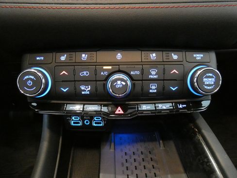 New 2027 Dodge Durango R/T AWD/4WD image 16