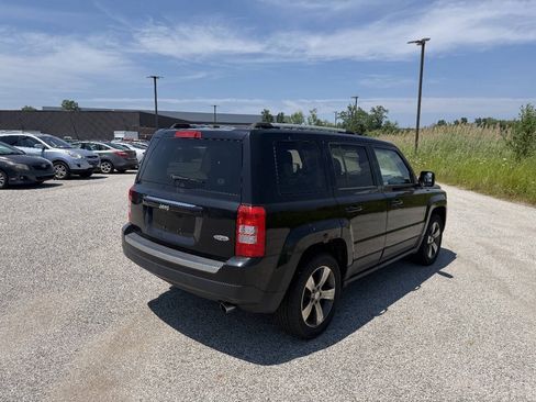 Used 2016 Jeep Patriot High Altitude FWD image 4