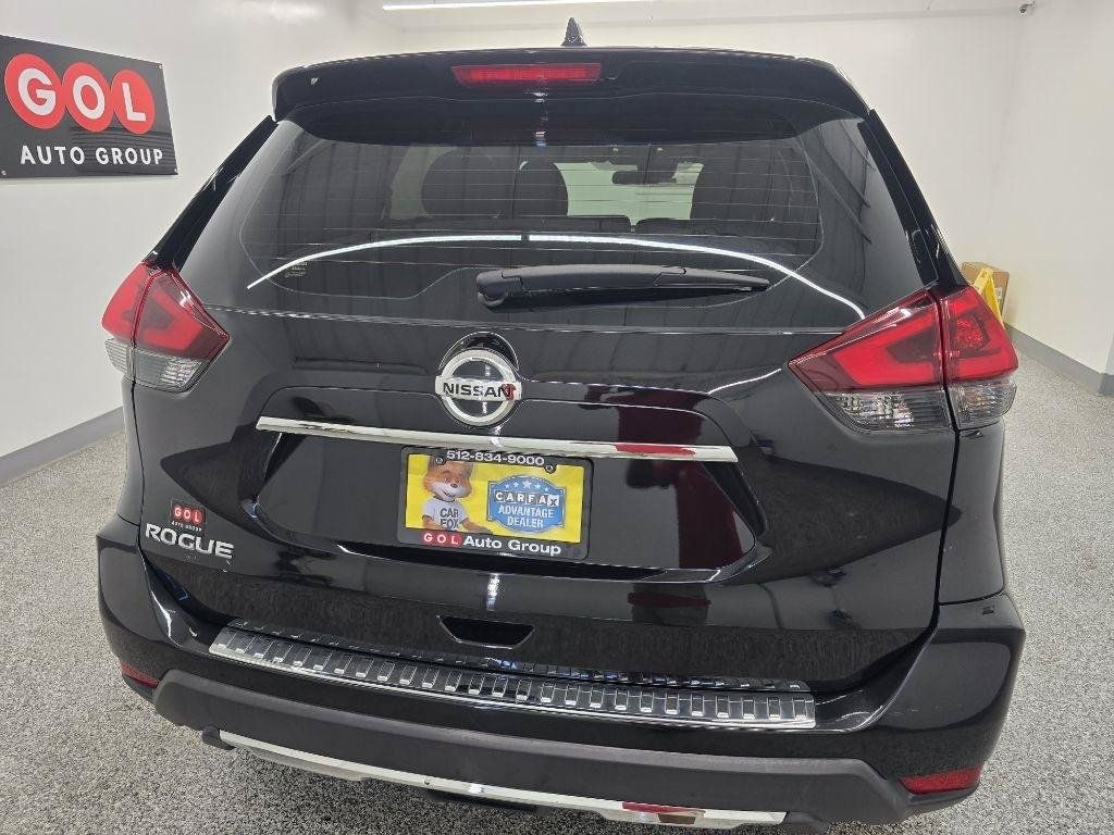 Used 2020 Nissan Rogue S FWD image 7