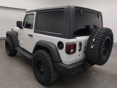 Used 2019 Jeep Wrangler Sport image 5