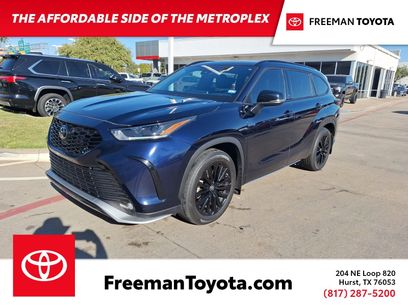 Used 2024 Toyota Highlander LE