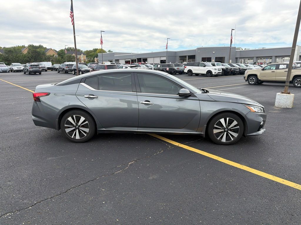 Used 2020 Nissan Altima 2.5 SL FWD image 4