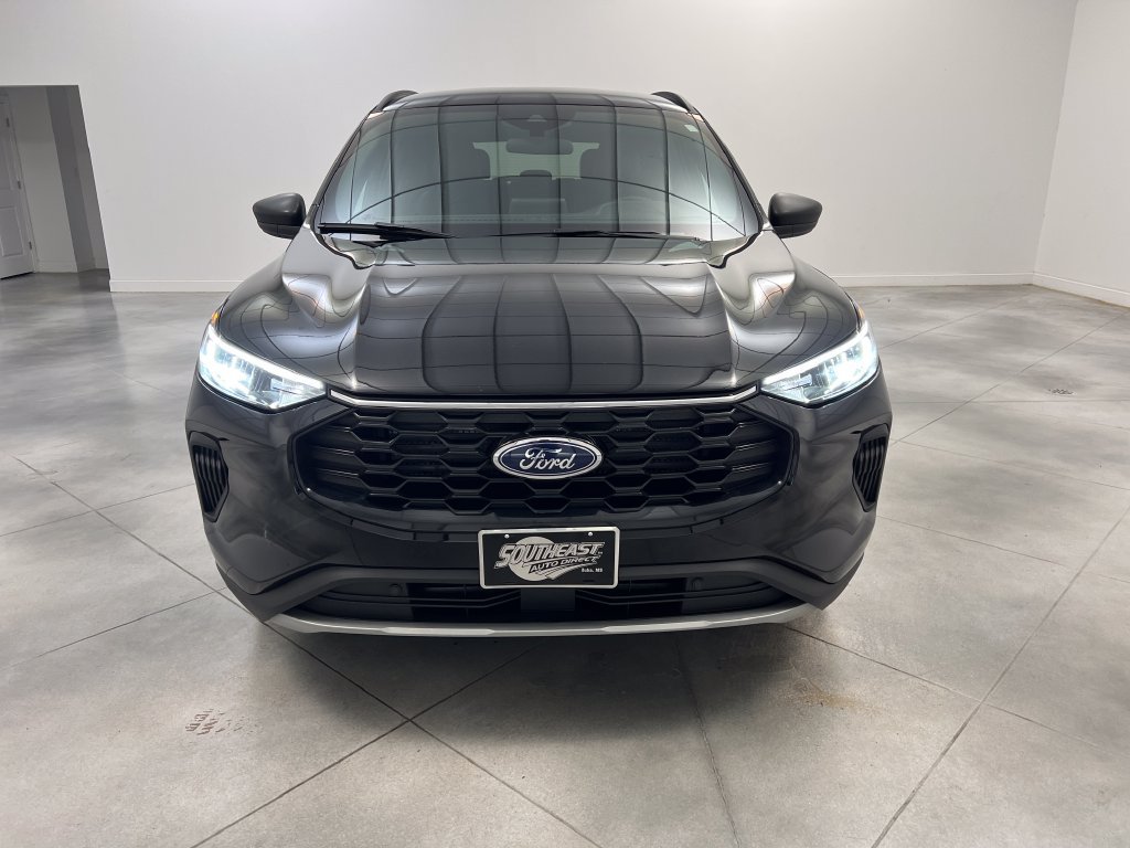 Used 2026 Ford Escape ST-Line FWD image 3