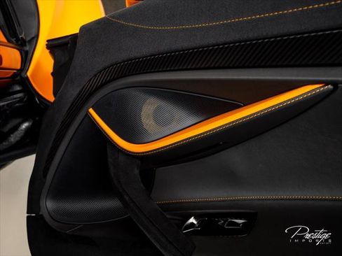 Used 2020 McLaren 720S Performance RWD image 48
