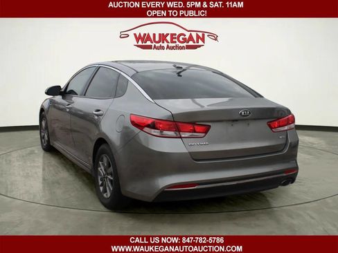 Used 2016 Kia Optima LX image 4