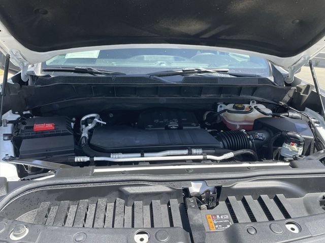 Used 2022 Chevrolet Silverado 1500 Custom AWD/4WD image 29