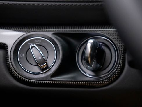 New 2025 Porsche 718 Cayman image 17