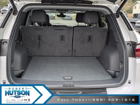 Used 2022 Chevrolet Blazer LT w/ Sound & Technology Package image 10