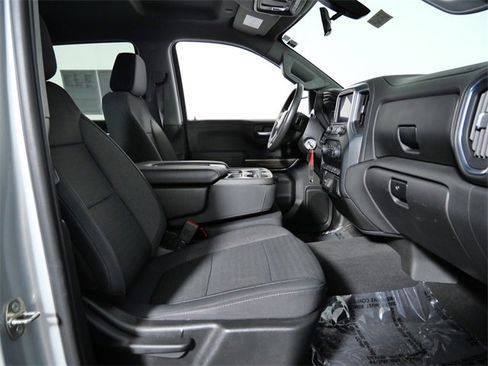 Used 2020 Chevrolet Silverado 1500 LT image 11