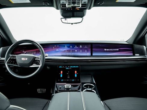 Used 2025 Cadillac Escalade Sport w/ Touring Package image 37