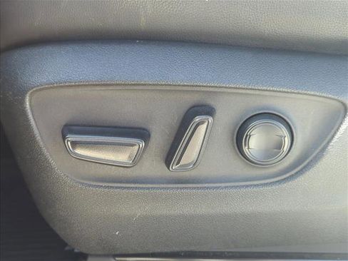 Used 2021 Toyota Highlander XSE image 10