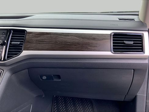 Used 2022 Volkswagen Atlas SE AWD/4WD image 18