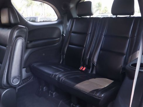 Used 2019 Dodge Durango GT image 39