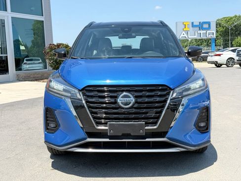 Used 2021 Nissan Kicks SR w/ SR Premium Package FWD image 5