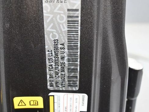 Used 2025 Jeep Wrangler Sport S image 20