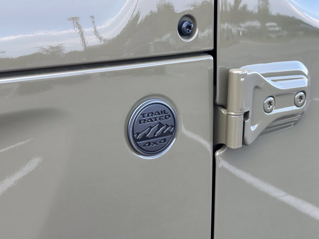New 2026 Jeep Wrangler Unlimited Sahara AWD/4WD image 40