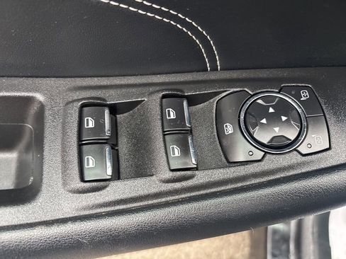 Used 2021 Ford Edge Titanium AWD/4WD image 19