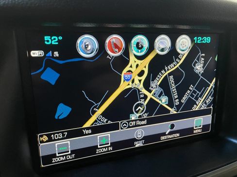 Used 2019 GMC Yukon Denali image 39