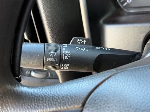 Used 2015 Chevrolet Silverado 1500 W/T image 17