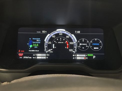Used 2024 Toyota Tundra Limited AWD/4WD image 13