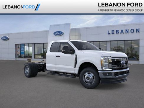 New 2025 Ford F350 XL w/ XL Chrome Package image 1