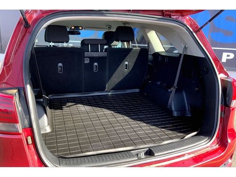 Used 2020 Kia Sorento LX w/ LX I4 Convenience Package AWD/4WD image 11