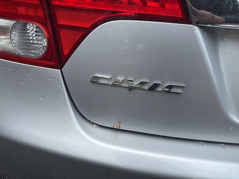 Used 2010 Honda Civic LX image 12